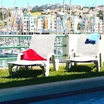 Marina 27