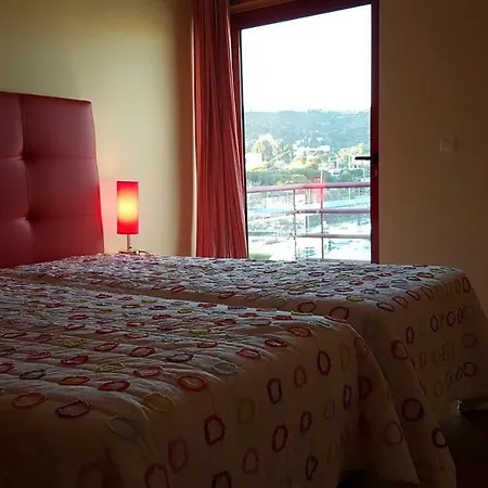 Marina 27
