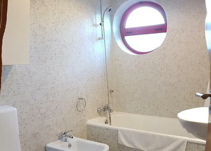 Marina 27 Αλμπουφέιρα